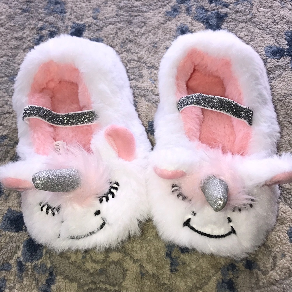 kids 4T-5T unicorn slippers